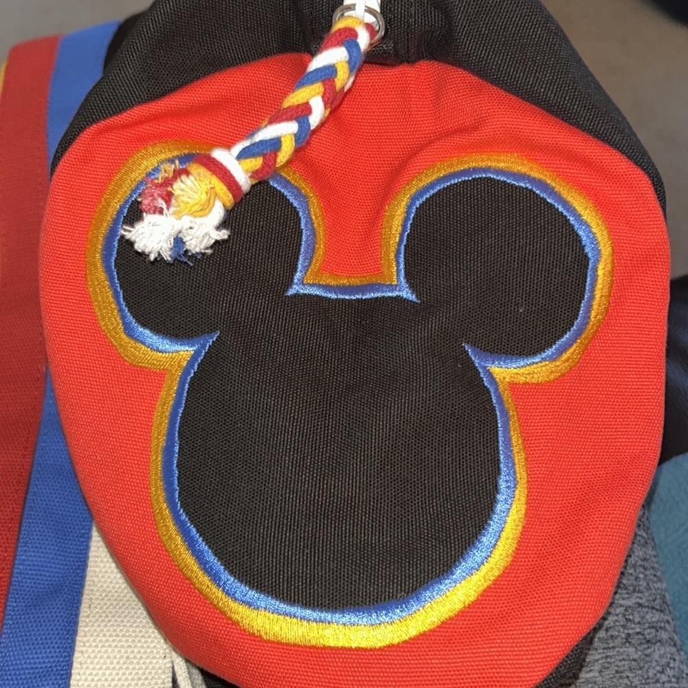 {Disney} Mickey and Friends x CAMP Kids Canvas Duffel Bag - Black and Red - Picture 8 of 10